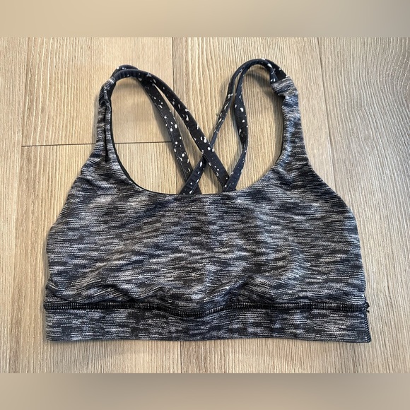 Lululemon sz 2 strappy sports bra. Gray. Excellent condition! - Picture 1 of 5
